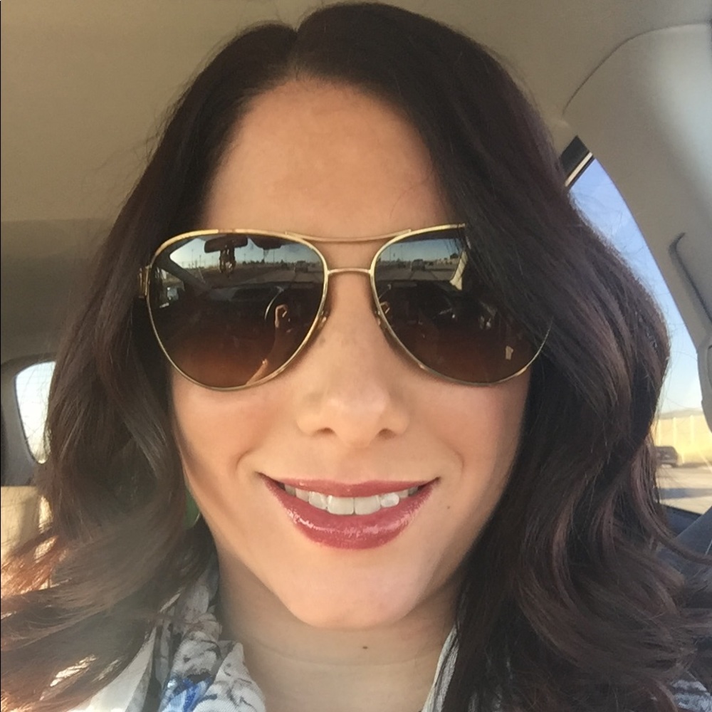 Meet your Posher, Kerrin